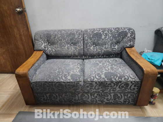 Customized sofa set with center table
